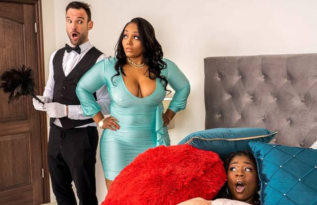 Трахательница подушек участвует в тройничке с дворецким Трахательница подушек участвует в тройничке с дворецким